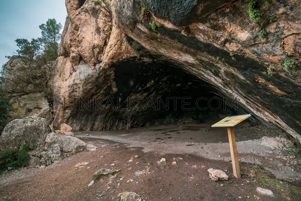 Cueva del Lagrimal, Sierra de Salinas
