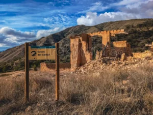 Casas del Cantal, Sierra del Carche